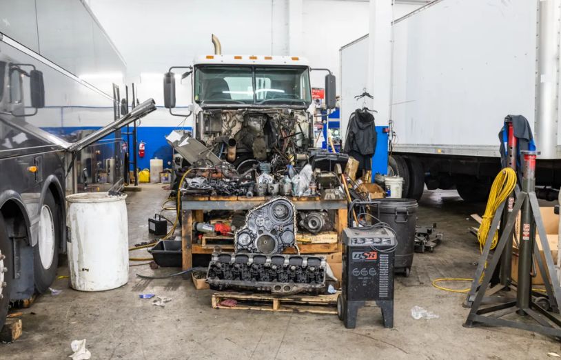 Engine Services + Repairs - Image 2